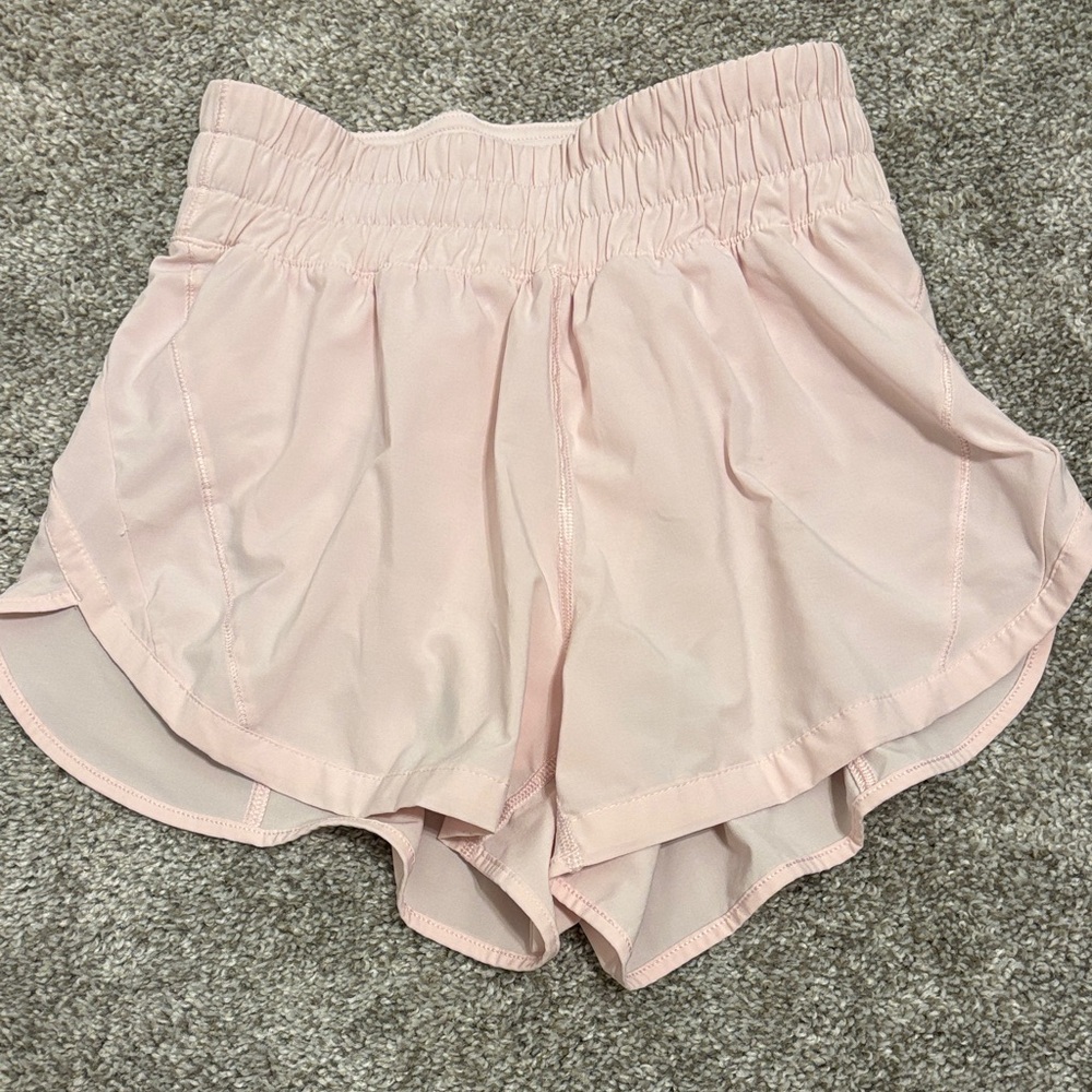 Lululemon Tracker High-Rise 3” Shorts - Picture 2 of 5